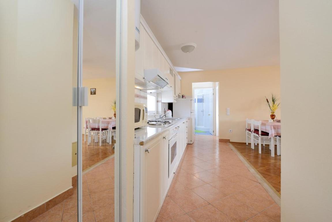 Apartment And Rooms Sidro Petrcane Ngoại thất bức ảnh