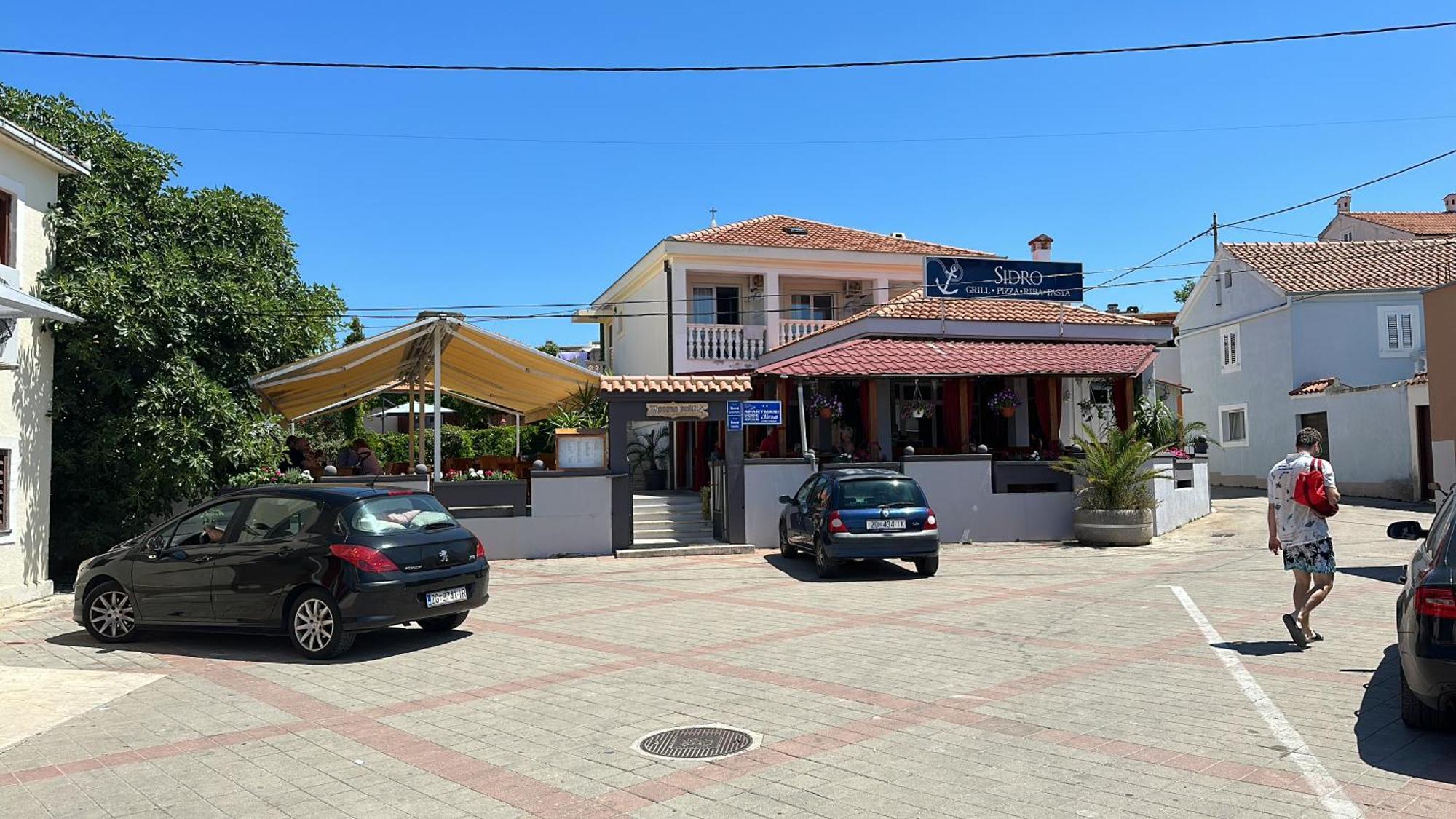 Apartment And Rooms Sidro Petrcane Ngoại thất bức ảnh
